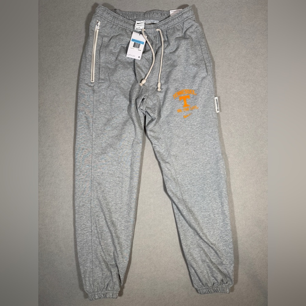 Nike Standard Issue Tennessee Volunteers sweatpants  size men’s Medium